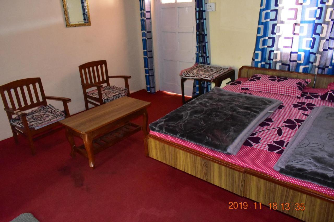 Paras Homestay Shimla Exterior foto